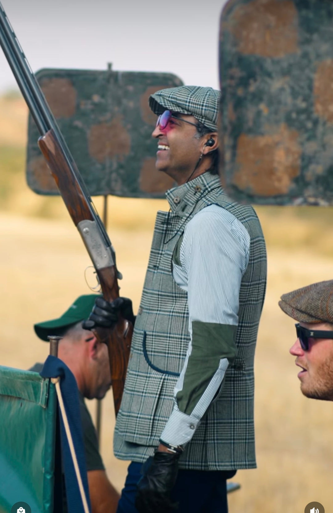 Nehru Green Glenplaid Shooting Vest, Spain